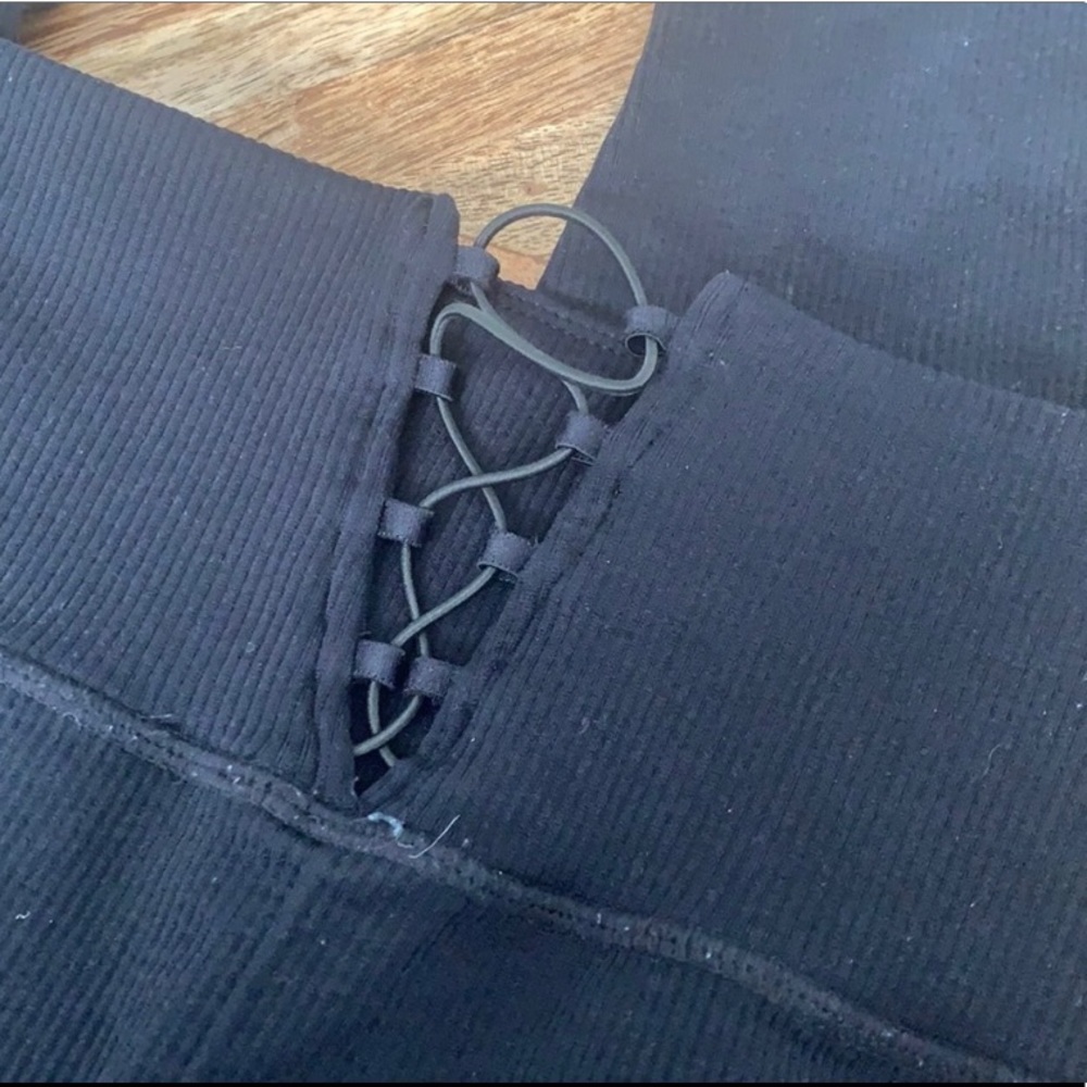 Fabletics Ribbed leggings - Picture 4 of 5